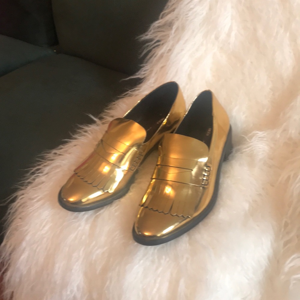 Miista Gold Josie Kilta Loafer
